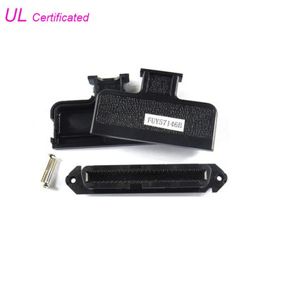 weibliche Art 2.16mm Neigung Telco Centronic 50 Pin Connector IDC 25 Paare Verbindungsstück-mit 180-Grad-Schwarzplastikabdeckung